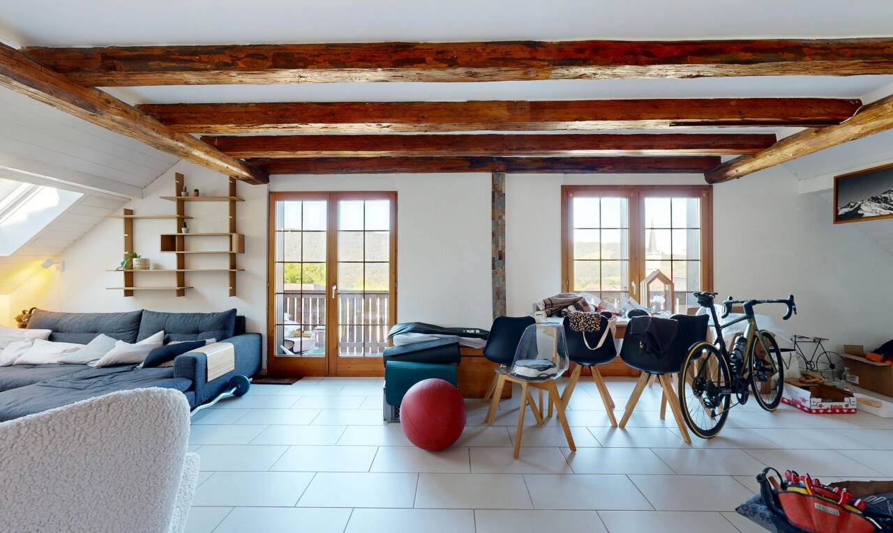 salon / salle à manger avec inside property, lumière naturelle, natural light, cloison sèche, et drywall