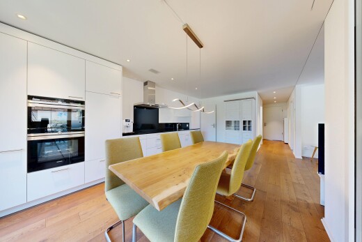 esszimmer mit einbauleuchten, holzfußboden, wood finish floor, light floor, und inside property