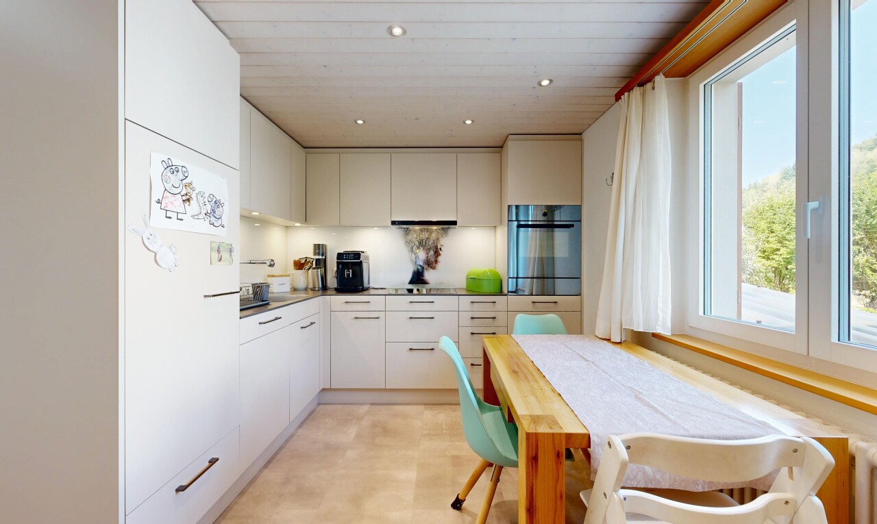 küche mit light floor, inside property, einbauleuchten, ofen, und white cabinets