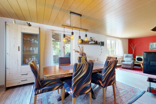 esszimmer mit holzfußboden, wood finish floor, gipskartonwand, drywall, und holzdecke