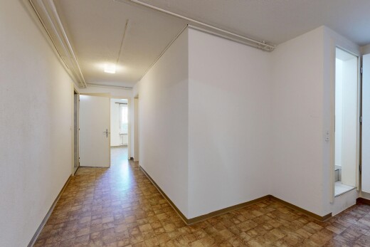 halle / korridor mit inside property, drywall, gipskartonwand, baseboards wall, und sockelleisten