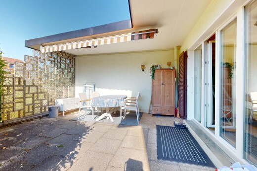 patio / terrace with outdoor dining space