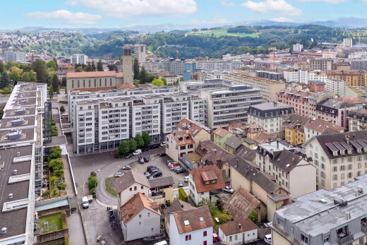 außenansicht mit city view, stadtblick, day time, und aerial view