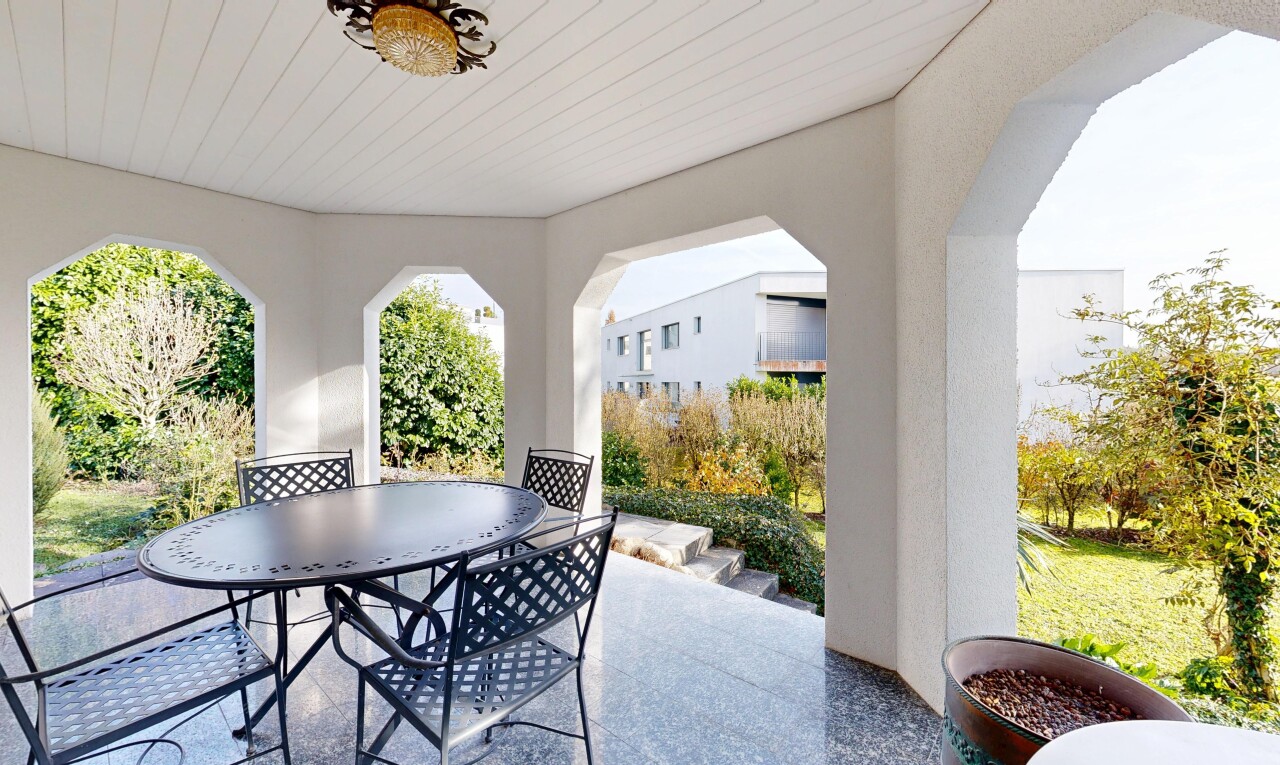 terrasse avec coin repas extérieur, from property, et terrasse