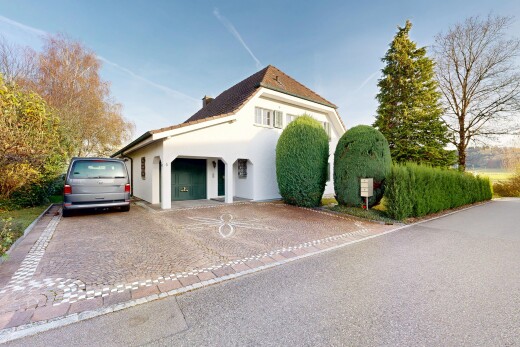view of home featuring stucco siding