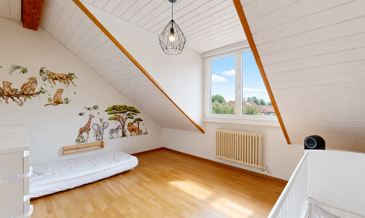 zimmer / schlafzimmer mit balkendecke, beamed ceiling, holzdecke, wood ceiling, und day time