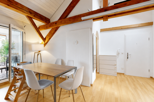 esszimmer mit natürliches licht, natural light, balkendecke, beamed ceiling, und inside property