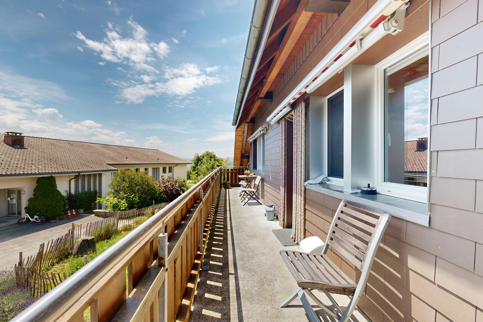 balkon mit day time und balkon