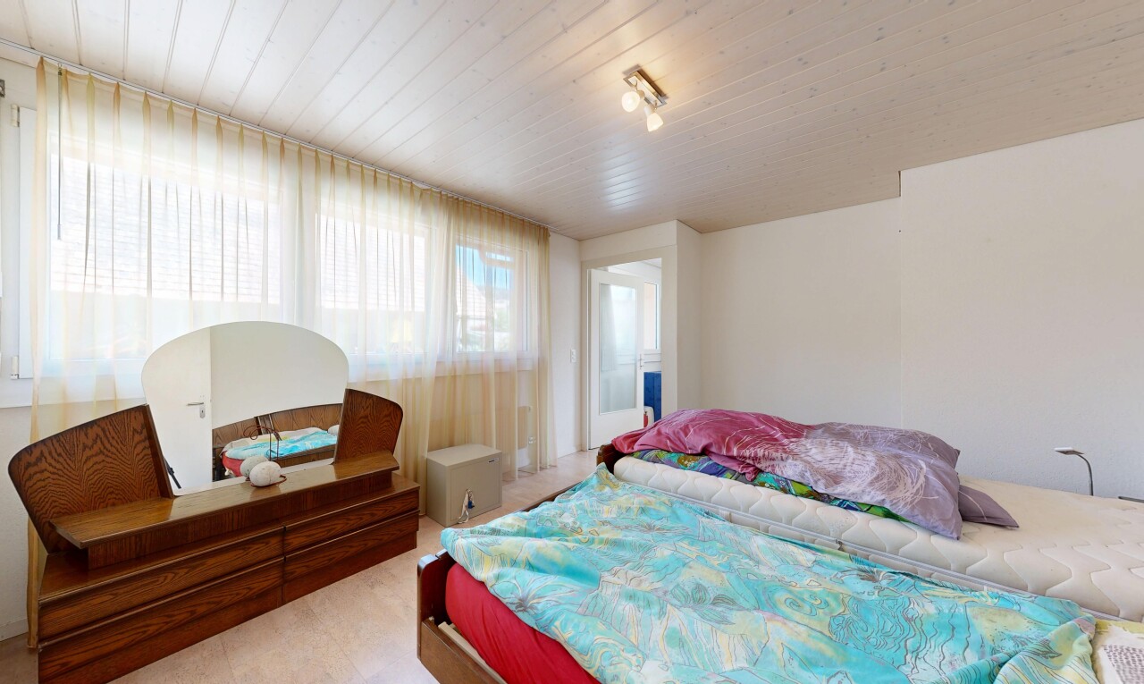 zimmer / schlafzimmer mit inside property, natürliches licht, natural light, gipskartonwand, und drywall
