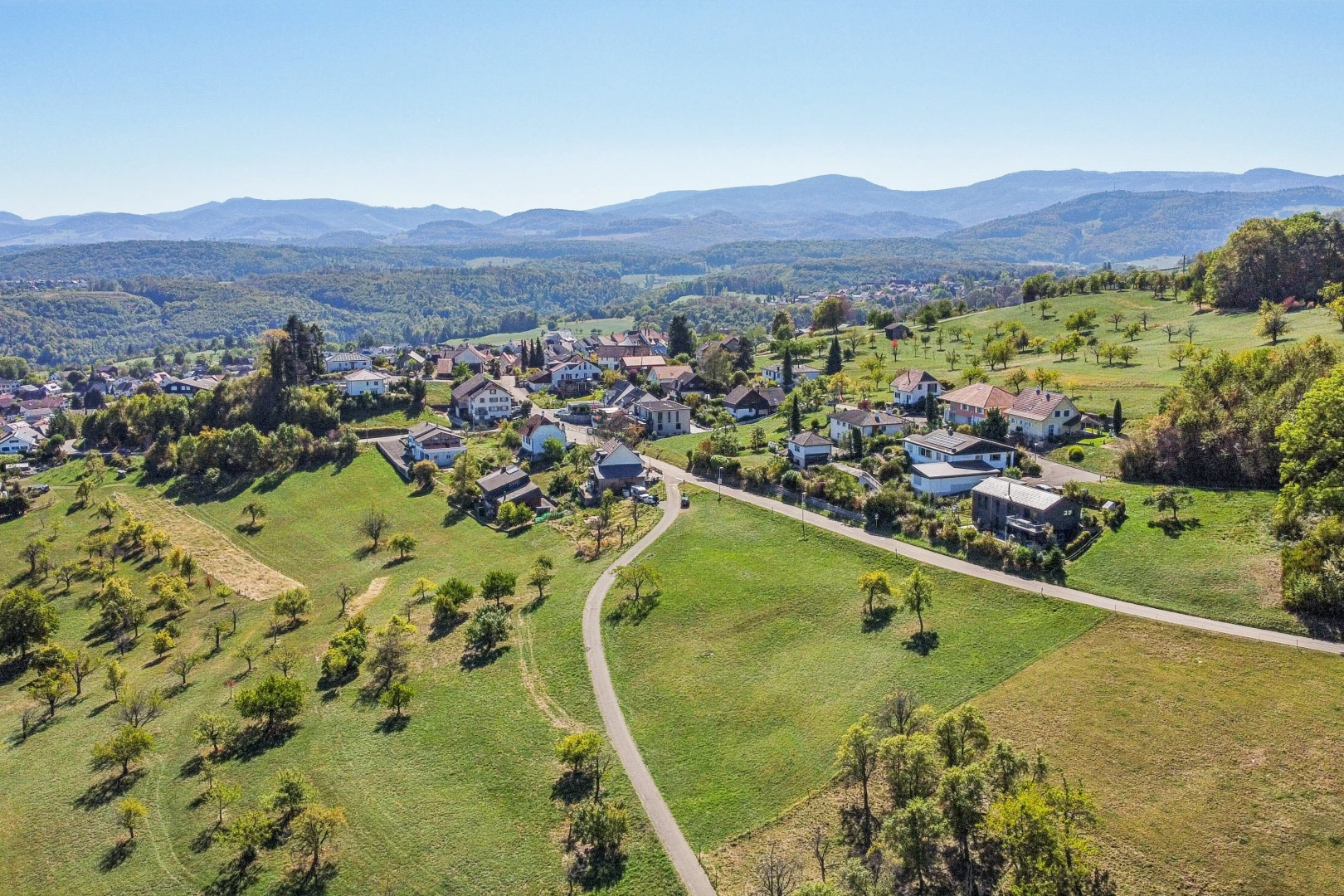:property_type  for sale in Solothurn Nuglar