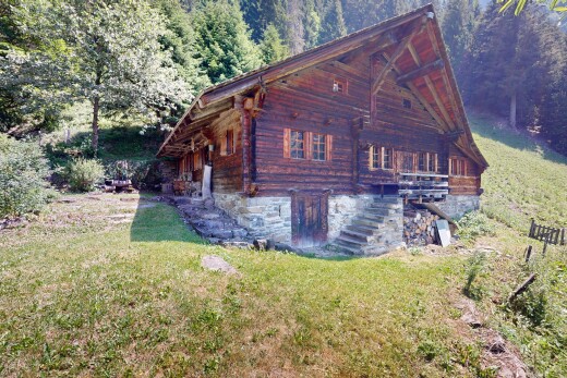 außenansicht mit rasen, horizontale verkleidung, from property, holzverkleidung, und treppen