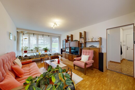 wohnzimmer mit natürliches licht, natural light, inside property, gipskartonwand, und drywall