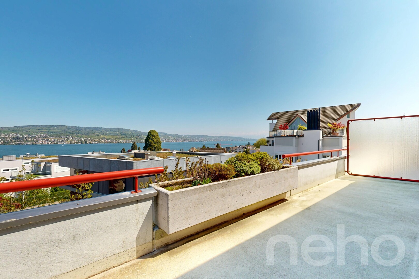 terrasse mit terrasse, from property, und day time