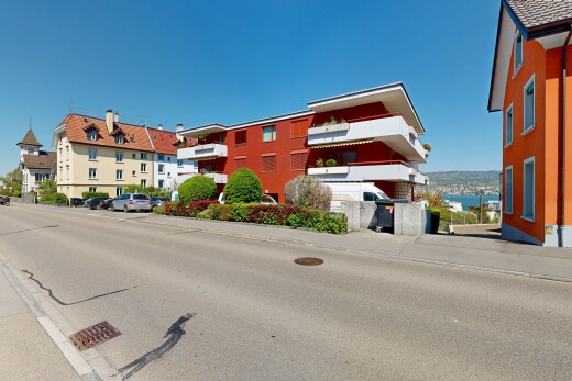 view of apartment building / complex