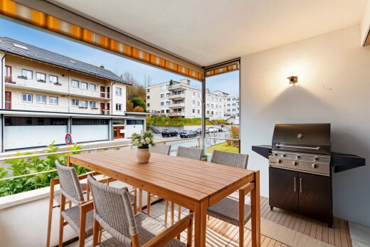 balkon mit grill, balkon, from property, essbereich im freien, und day time