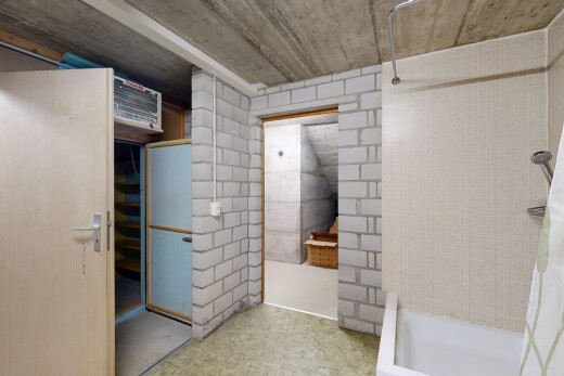 bad mit inside property und komplettes badezimmer