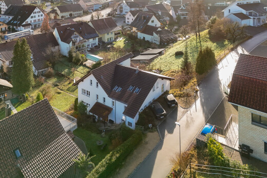 façade avec residential view et vue résidentielle