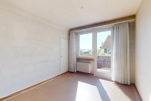 leerer raum mit kühler, natürliches licht, natural light, gipskartonwand, und drywall