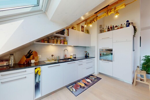 küche mit weiße schränke, schränke mit flachen paneelen, offene regale, ofen, und inside property