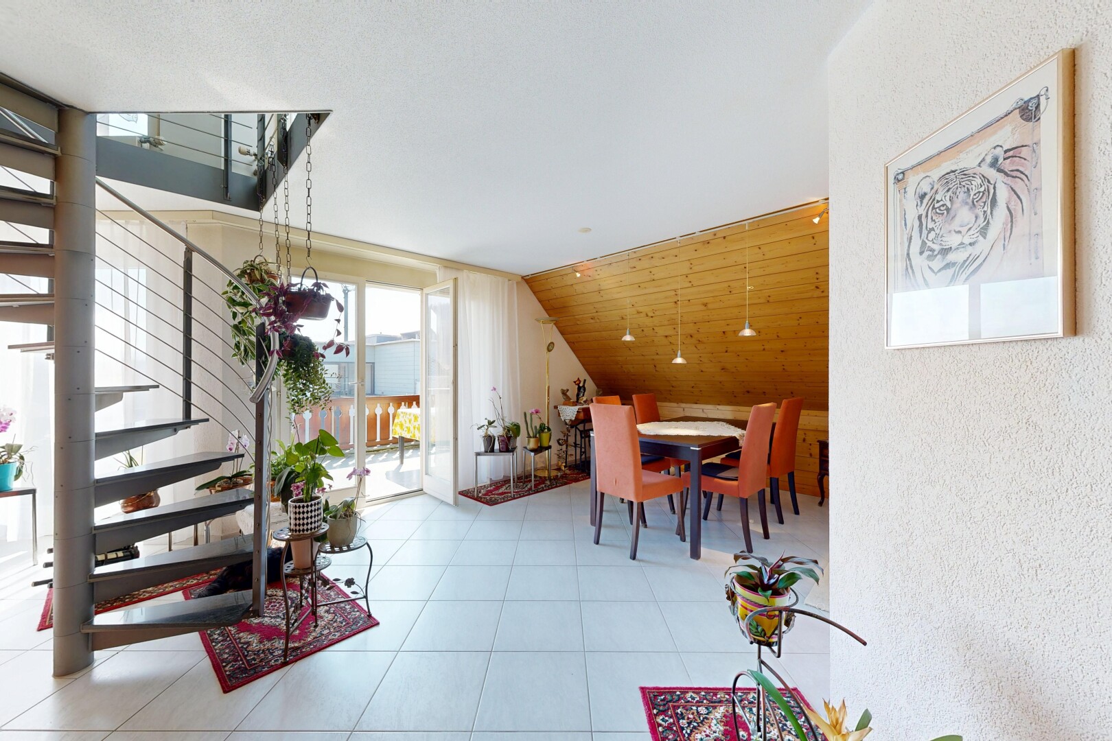rezeption / lobby mit vaulted ceiling, inside property, natural light, low ceiling, und treppen