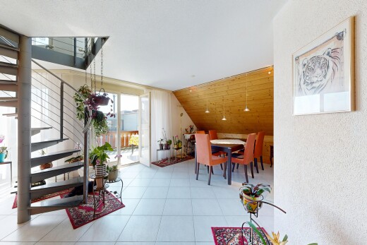 rezeption / lobby mit vaulted ceiling, inside property, natural light, low ceiling, und treppen