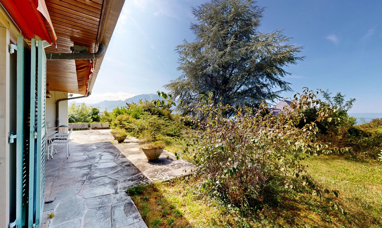 jardin avec terrasse, from property, day time, et view focus