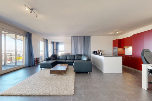 wohnzimmer mit inside property, natürliches licht, natural light, gipskartonwand, und drywall