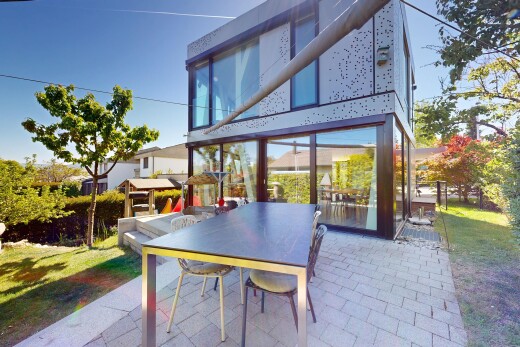 terrasse mit essbereich im freien, terrasse, day time, from property, und rasen