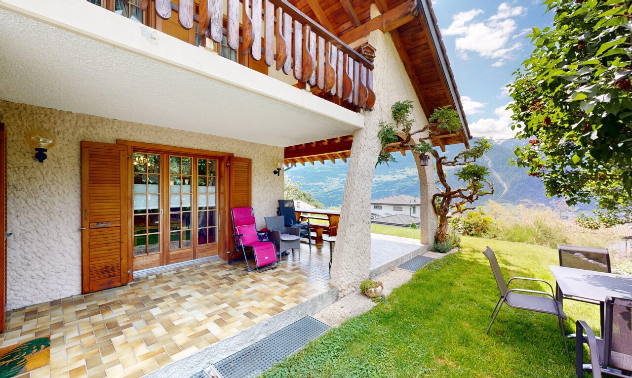 terrasse avec pelouse, from property, terrasse, day time, et balcon