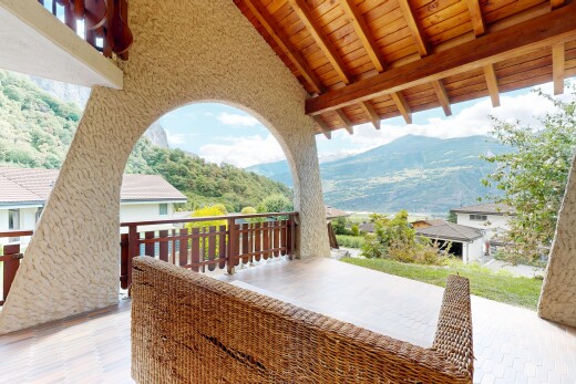 balcon avec from property, day time, mountain view, et vue sur la montagne