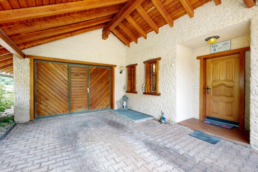 terrasse mit inside property und terrasse