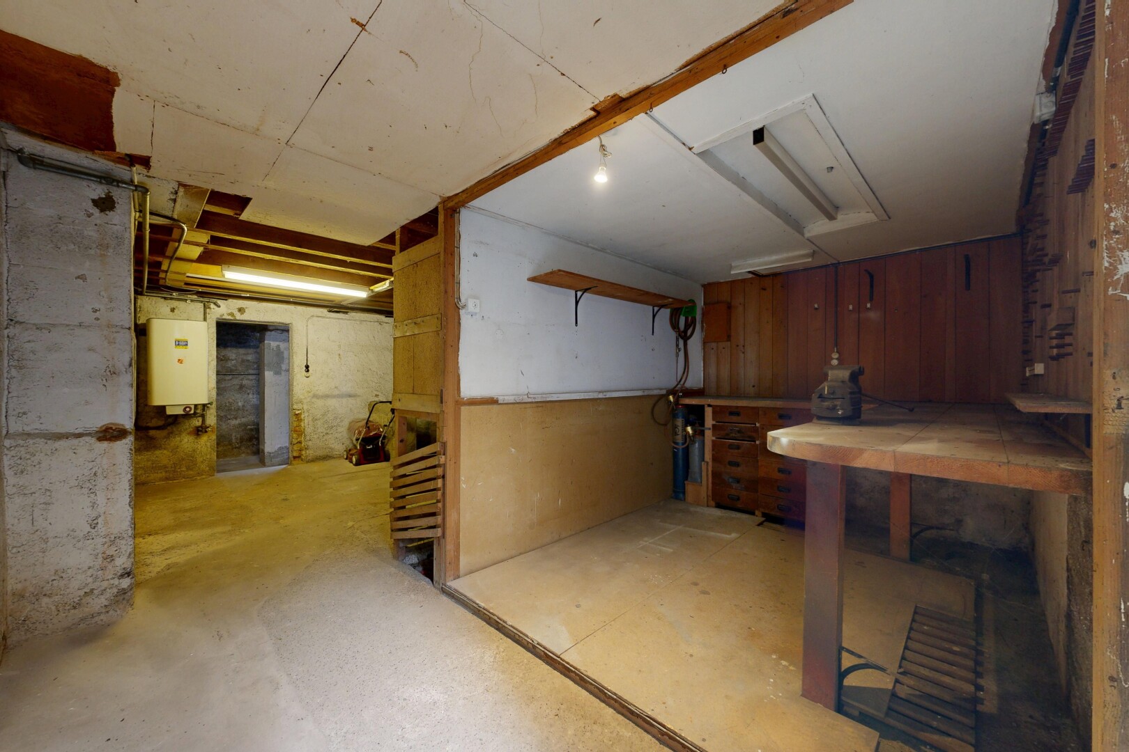 garde-manger avec sous-sol