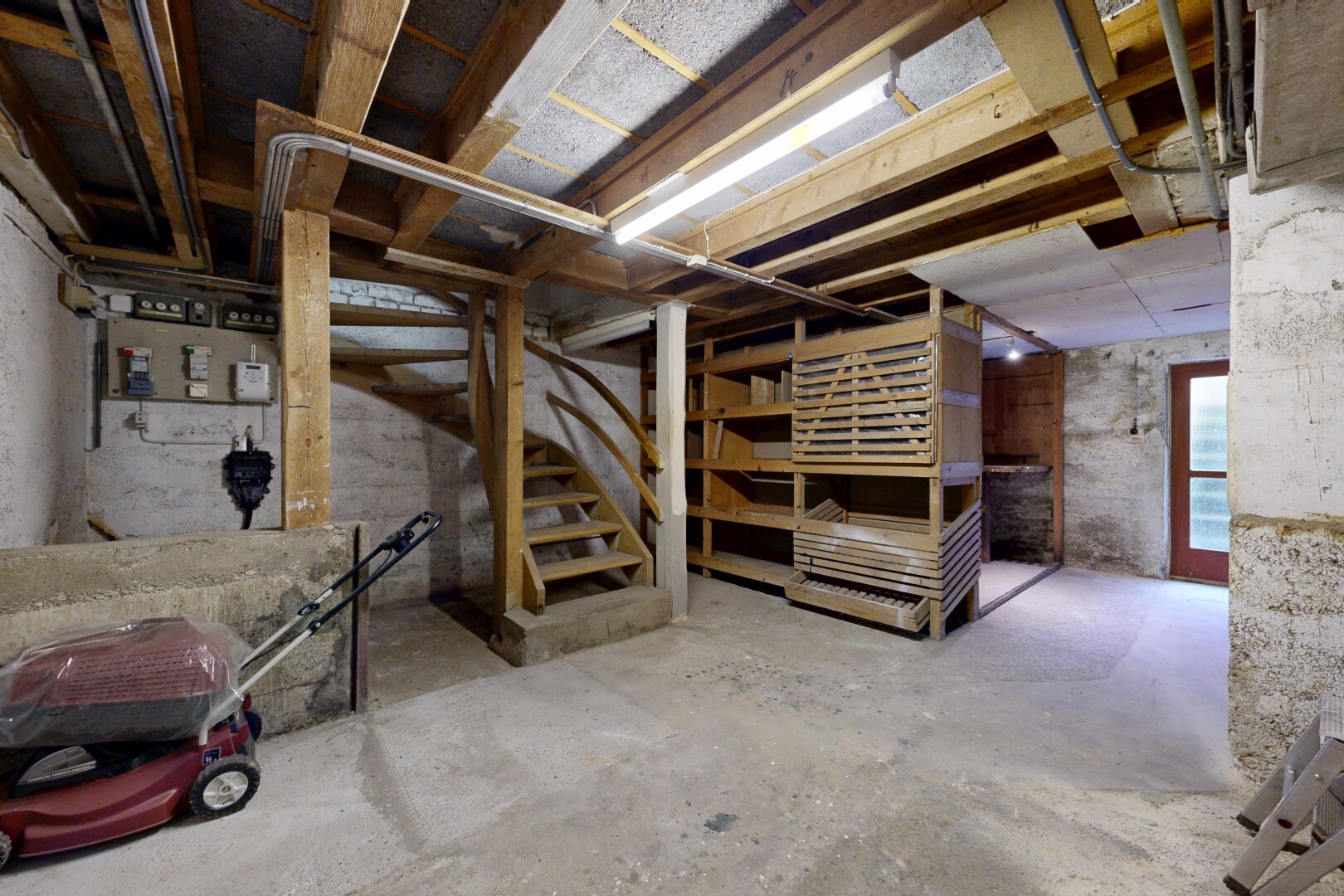 garde-manger avec sous-sol