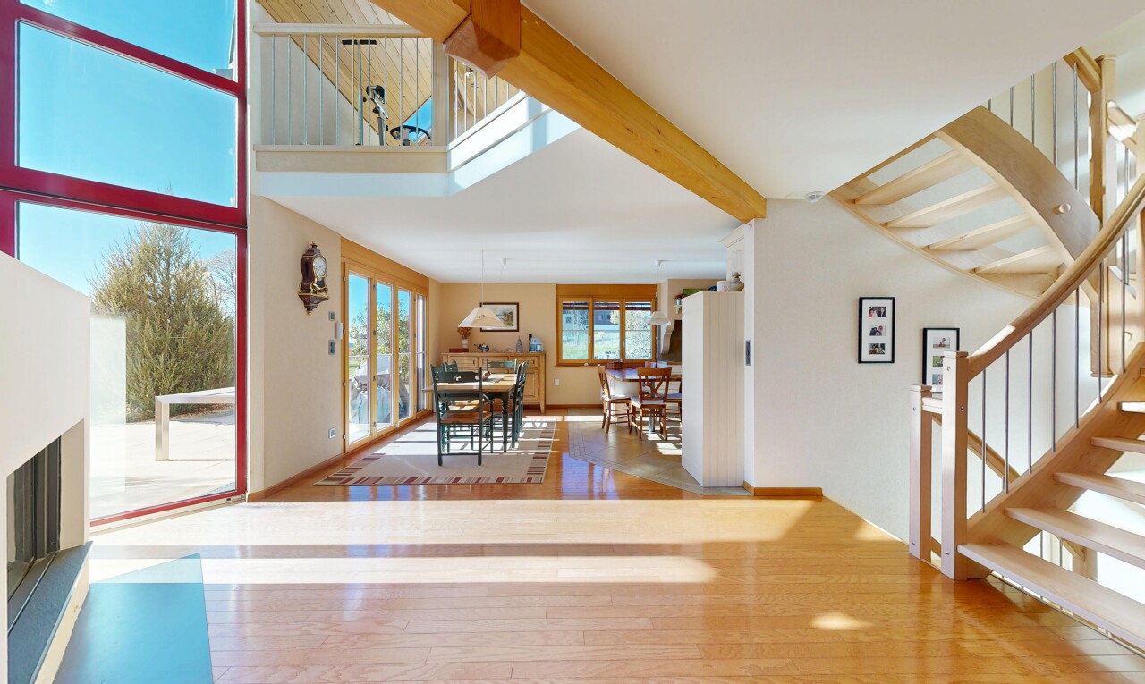 esszimmer mit treppen, natürliches licht, natural light, gipskartonwand, und drywall