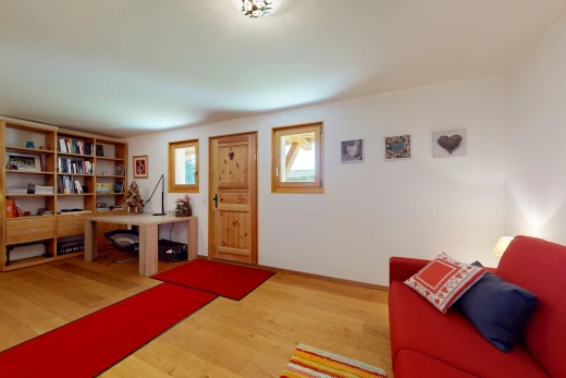 living room featuring light wood finished floors