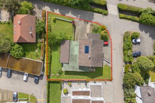 lage auf der karte mit property lines und aerial plat map