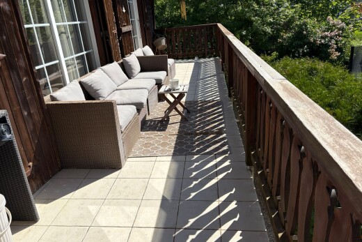 balcon avec espace de vie extérieur, from property, et balcon