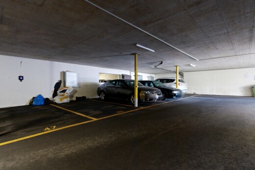 parken mit parkgarage und inside community