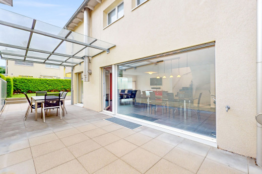 terrasse mit terrasse und pergola