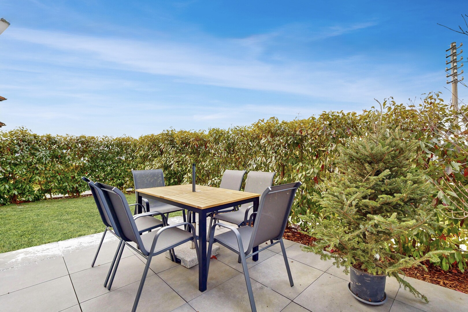 patio / terrace with a patio and outdoor dining space