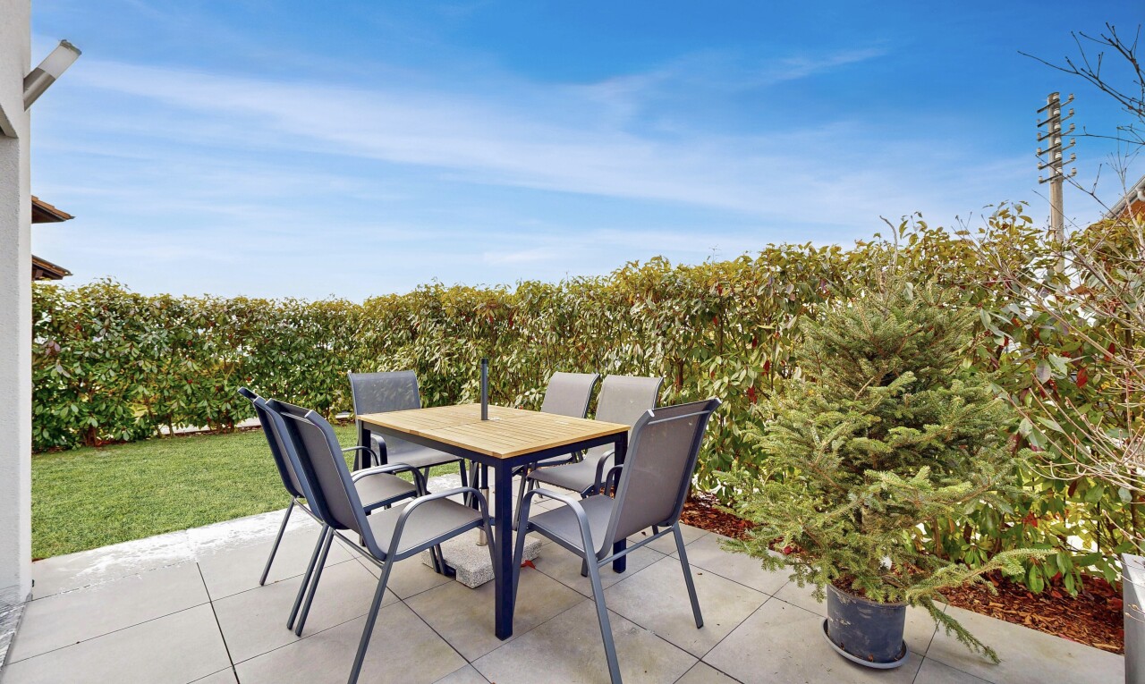 patio / terrace with a patio and outdoor dining space
