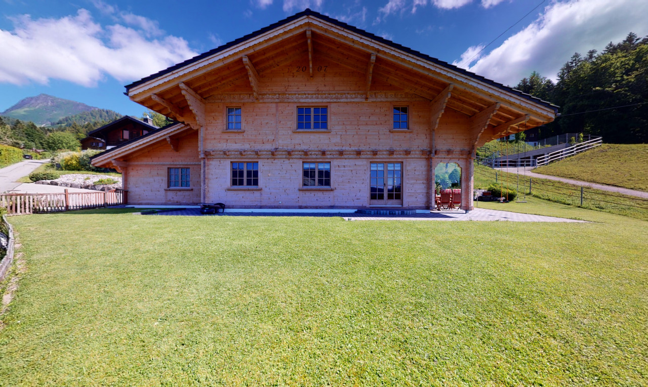 À vendre chalet de 170 m² aux Paccots