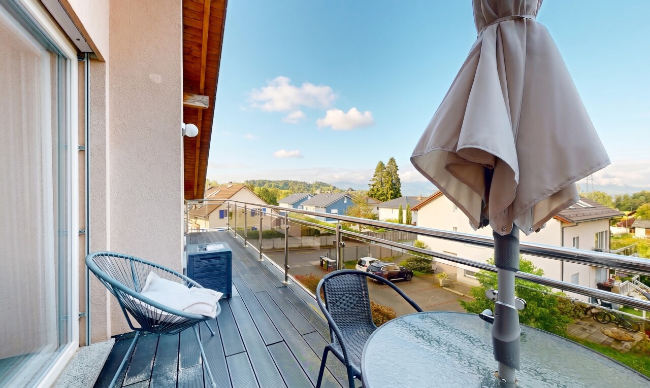 balkon mit day time, from property, balkon, residential view, und wohngebietblick