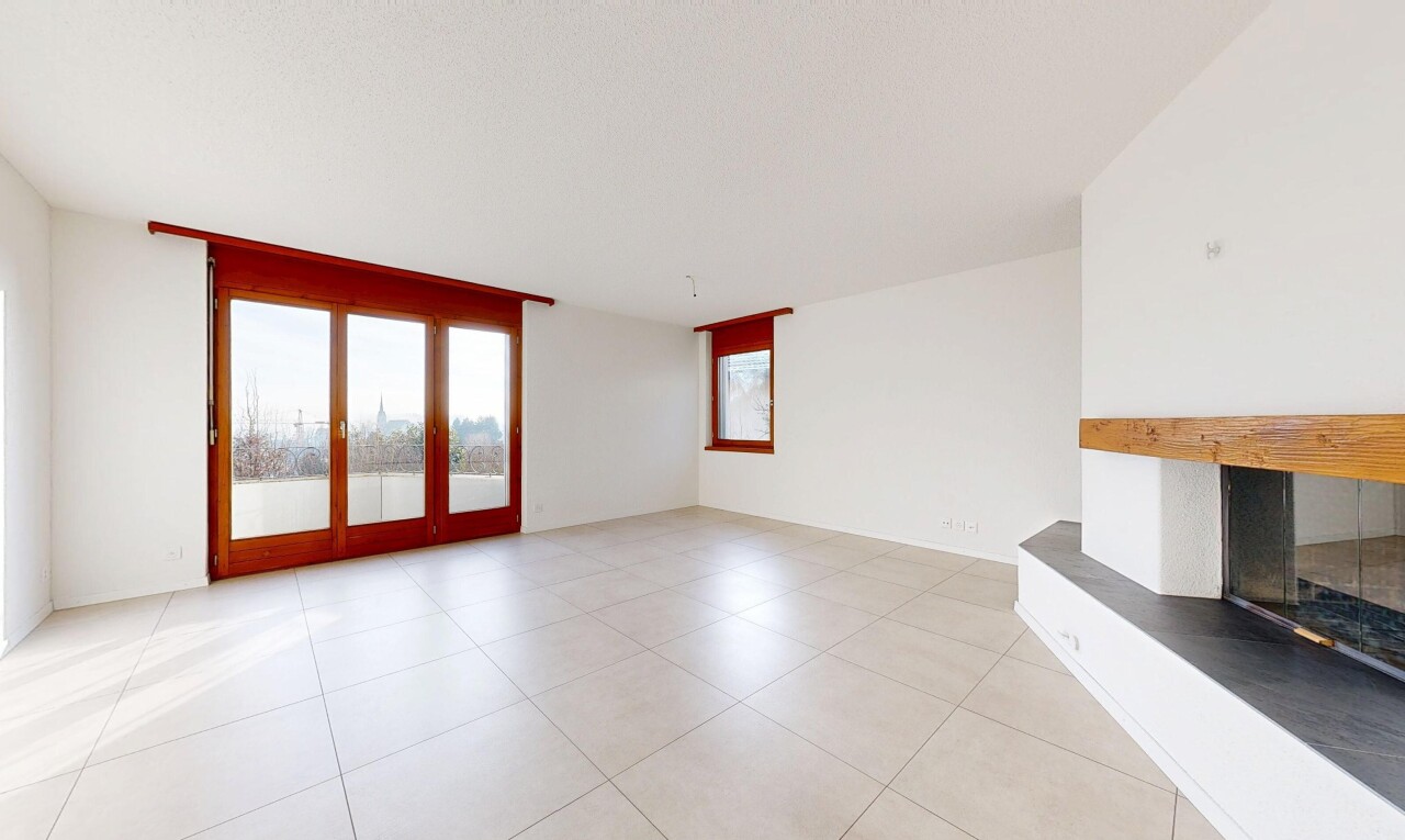 pièce vide avec lumière naturelle, natural light, inside property, cloison sèche, et drywall
