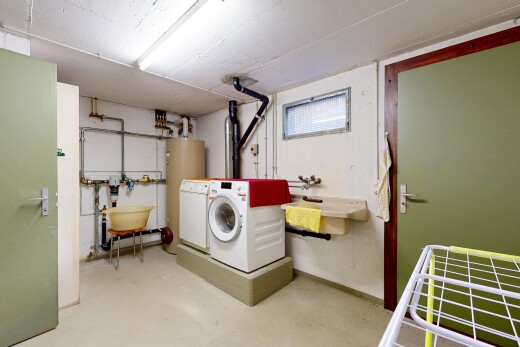 wäschekammer mit wäscherei, inside property, concrete floor, gipskartonwand, und drywall