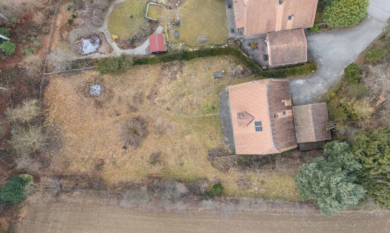 lage auf der karte mit aerial map