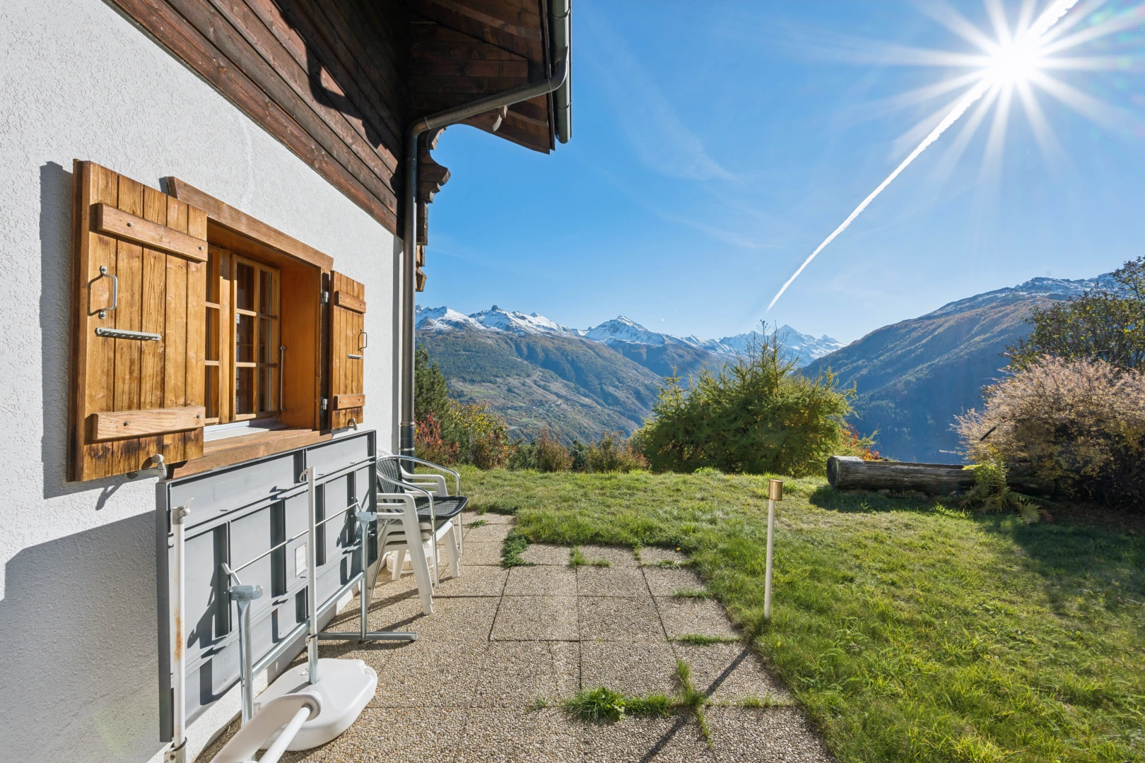 view of mountain backdrop