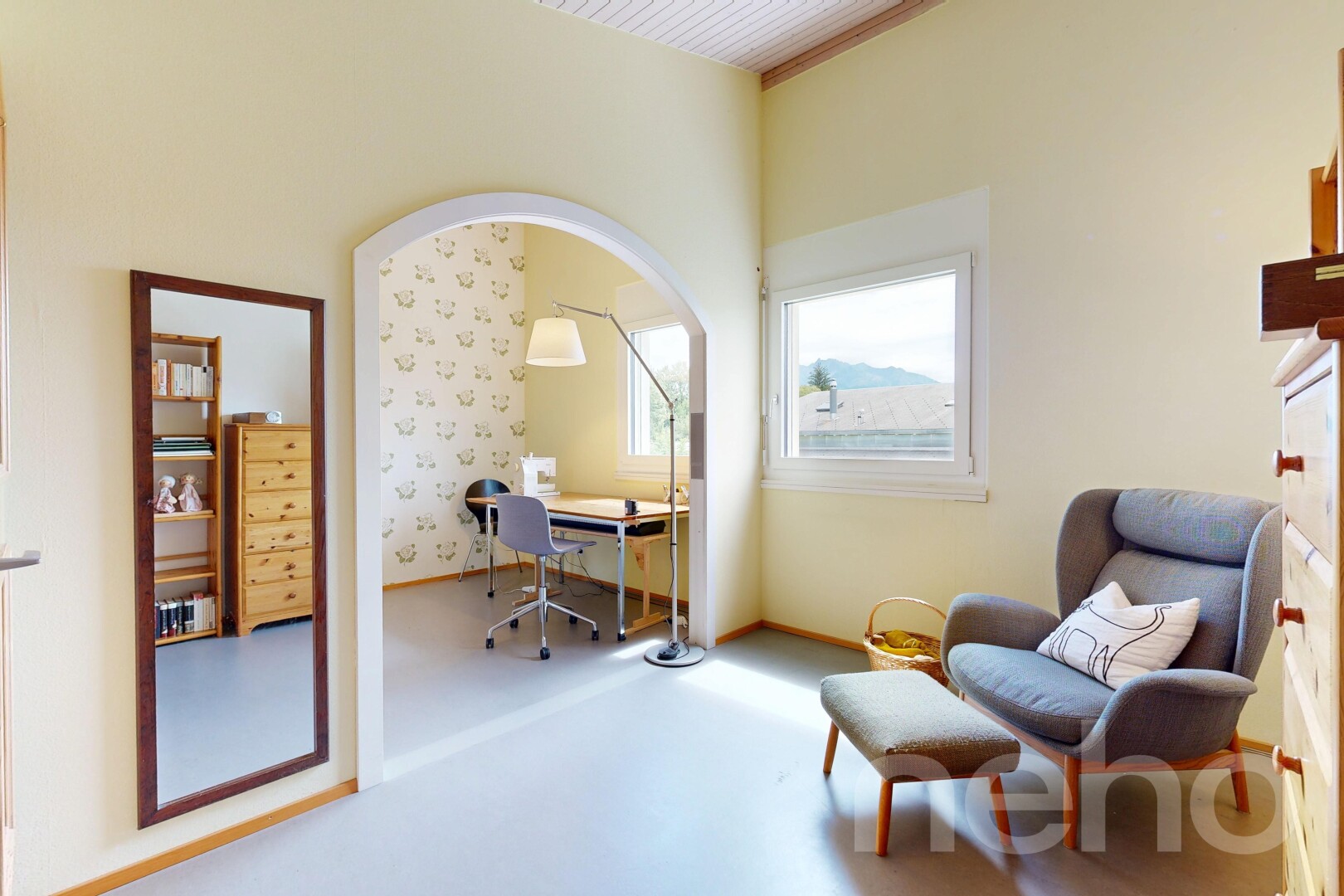 büro mit drywall, gipskartonwand, inside property, baseboards wall, und sockelleisten