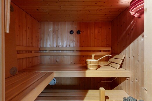 einzelheiten mit holzwand, wood wall, holzdecke, wood ceiling, und high end ceiling