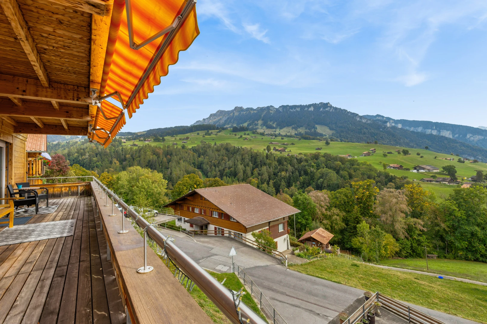 balcon avec view focus, from property, et terrasse